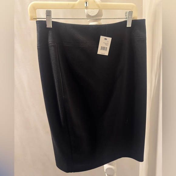 Tahari Selena Black Pencil Skirt NWT Size 6 - Picture 1 of 5